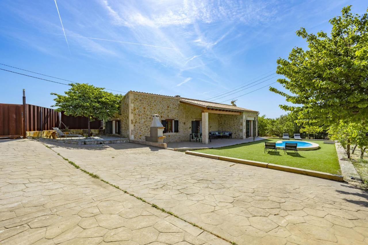 Pou Monjo Guest House Selva  Exterior photo